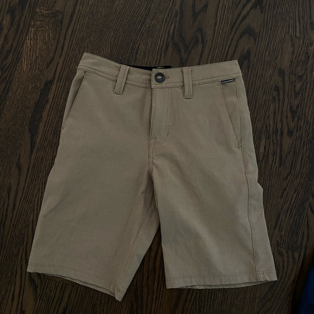 Gently Used Boys Volcom Khaki Shorts